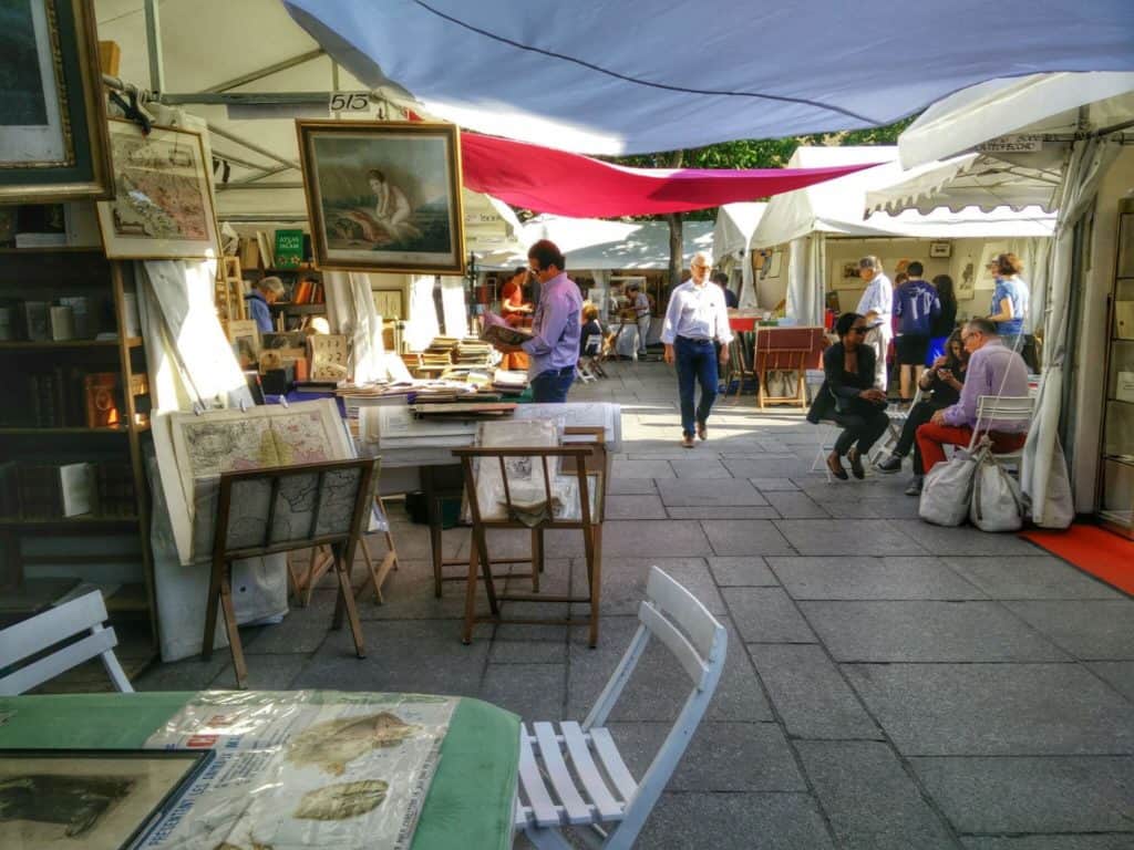 Antiquarian Old Books