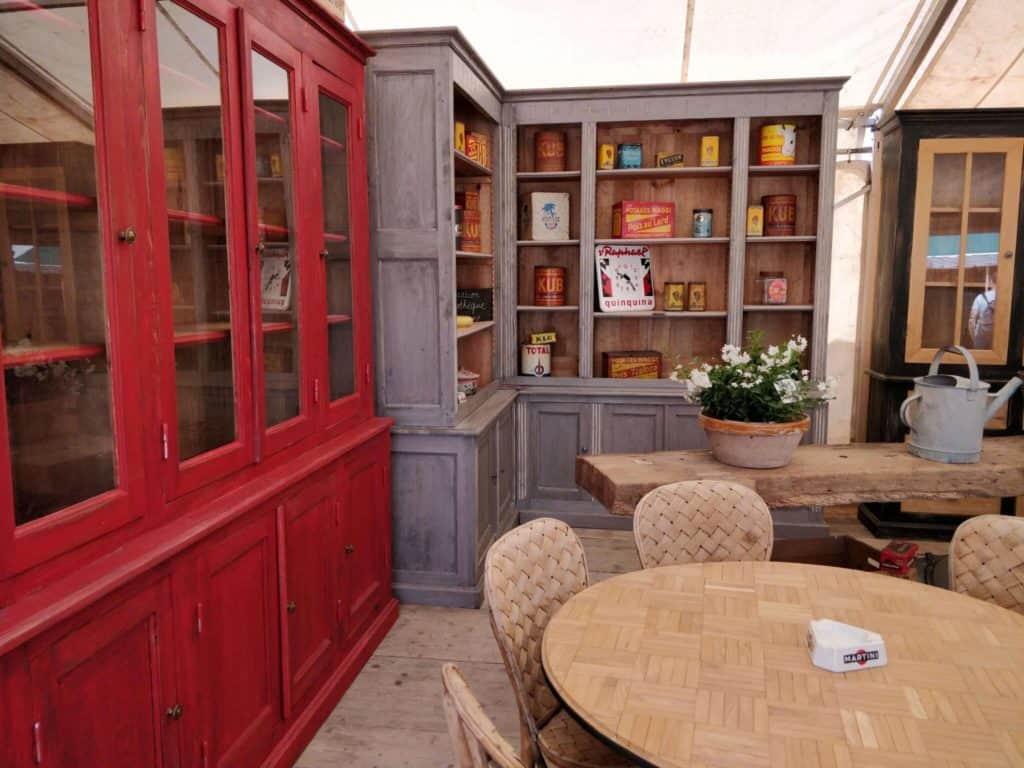 Antique Store