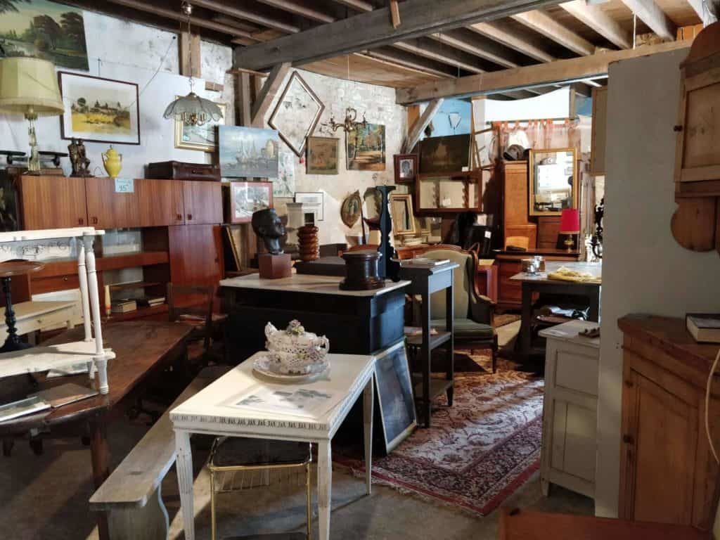 Antique Store