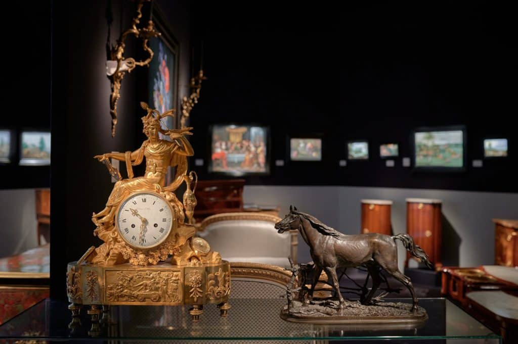 High end Antique Fair BRAFA Art Fair Photos by debatty.com