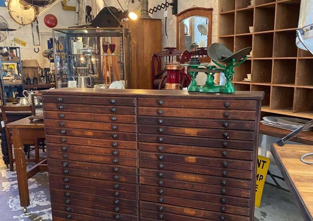 Used Pty. Ltd. antique store in Melbourne, Australia