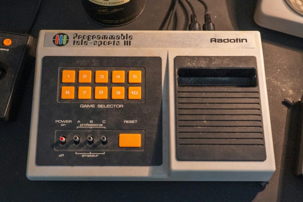 vintage electronics