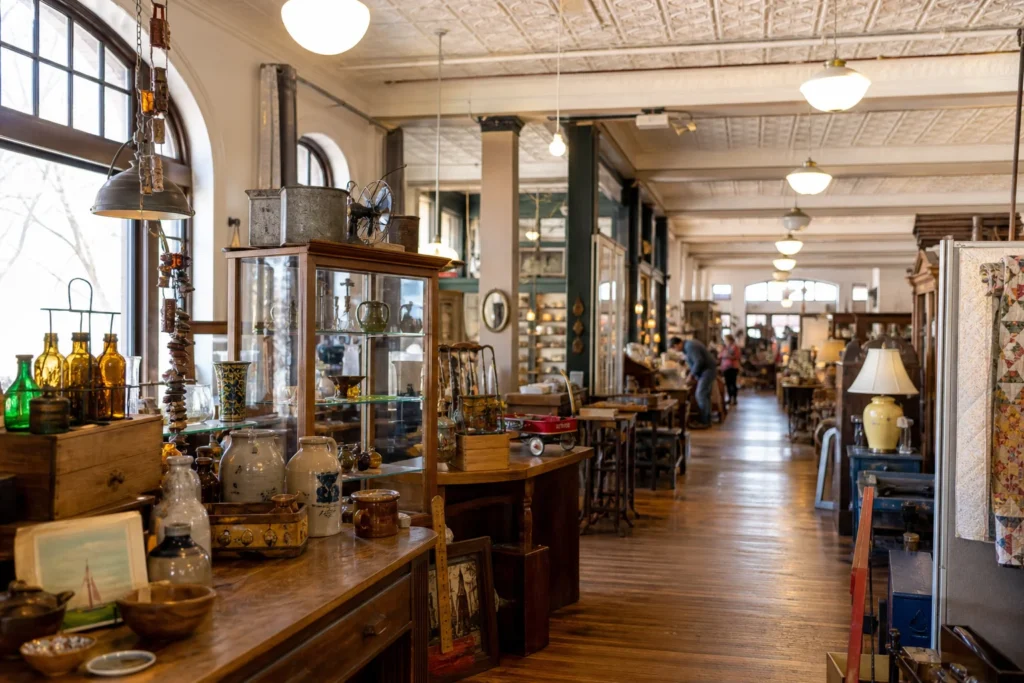 shoppers browsing antique and vintage market stalls at Historica Plus Antique Gallery in Pennsylvania